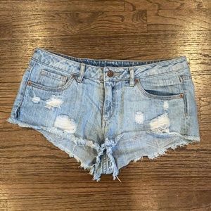 Denim blue jean mini shorts distressed US 6